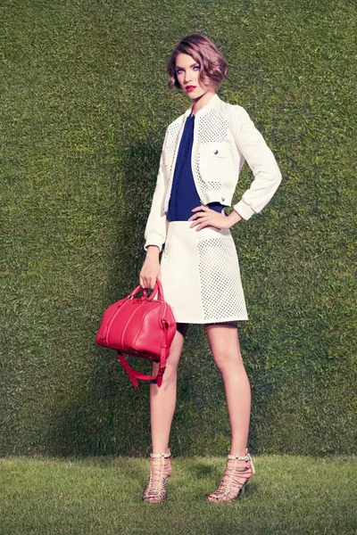 Look 19